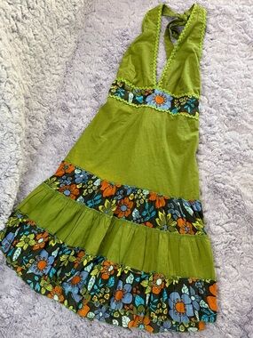 Green Halter Floral Tiered Maxi Dress | S/M